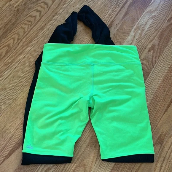 ALO Yoga Goddess Leggings 💚 - Picture 6 of 6